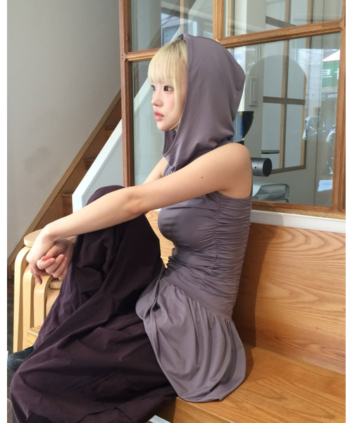 FLAREUP(フレアアップ)の「フード付きハイネックワンピース(FL-155_グレー)(ワンピース・レディース・グレー・OS)」の3枚目の写真