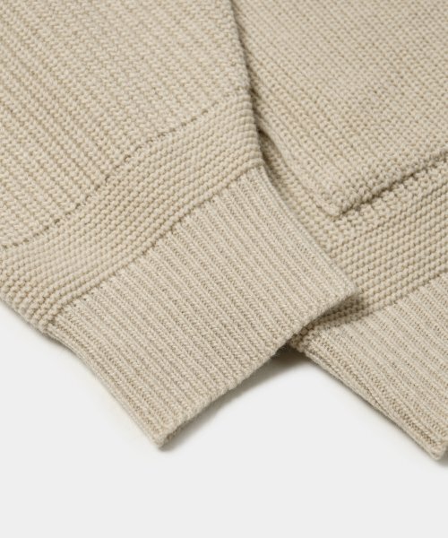 FRIZMWORKS(フリズムワークス)の「HEAVY WOOL ROUND CARDIGAN _ CREAM(カーディガン/ボレロ・レディース・その他・MEDIUM/LARGE/X-LARGE/SMALL)」の5枚目の写真