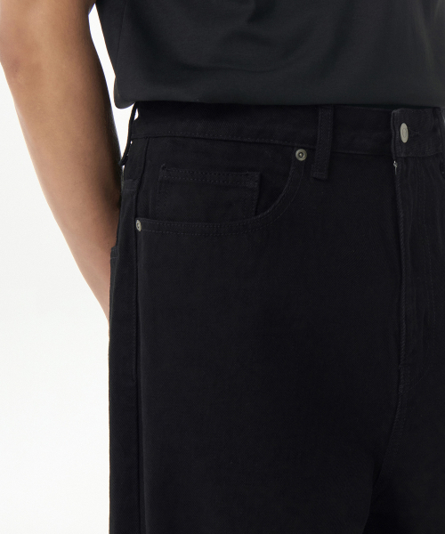 MUSINSA STANDARD（ムシンサスタンダード）の「ルーズバギーデニムパンツ[ブラック]（デニムパンツ・メンズ・その他・40/38/42/36/27/28/29/34/32/30/31/33/26）」の6枚目の写真