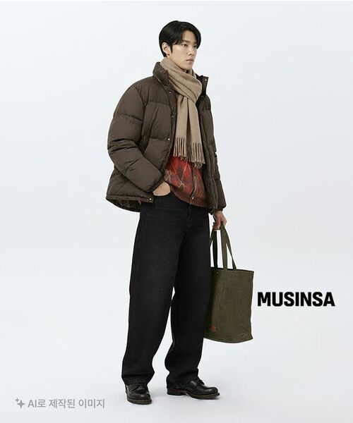 MUSINSA STANDARD（ムシンサスタンダード）の「ルーズバギーデニムパンツ[ブラック]（デニムパンツ・メンズ・その他・40/38/42/36/27/28/29/34/32/30/31/33/26）」の10枚目の写真