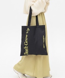 rae（レイ）の「【新作】rae ／Bright Print Tote Bag/ブライトプリントトートバッグ（トートバッグ）」