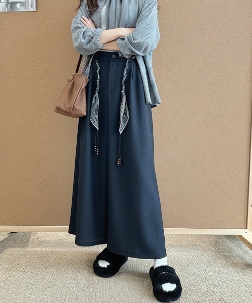 cammie（キャミー）の「スカーフｓｅｔフレアスカート（スカート・レディース・ブラック/ネイビー・M/L）」の3枚目の写真