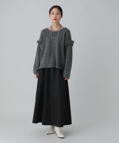 LEPSIM（レプシィム）の「フリンジニット＊フレアスカート《2点セット》　617618（ニット/セーター・レディース・チャコールグレー/ライトピンク・FREE）」の4枚目の写真