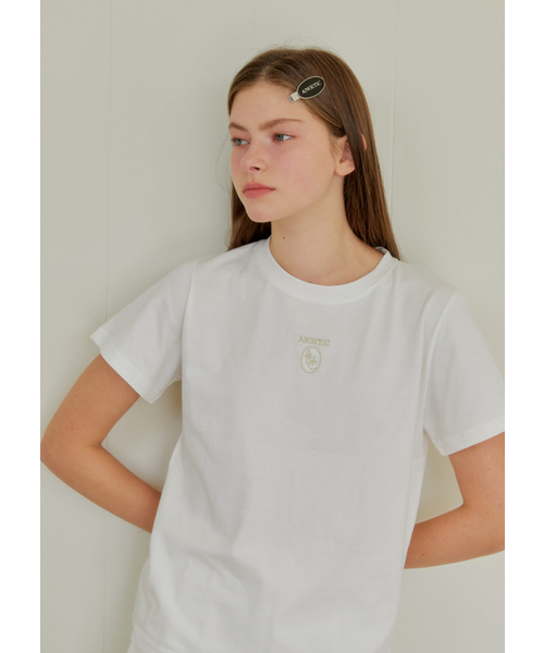 ANOETIC（アノエティック）の「ANC EMBROIDERY LOGO TEE_WHITE（Tシャツ/カットソー・レディース・ホワイト・FREE）」の2枚目の写真