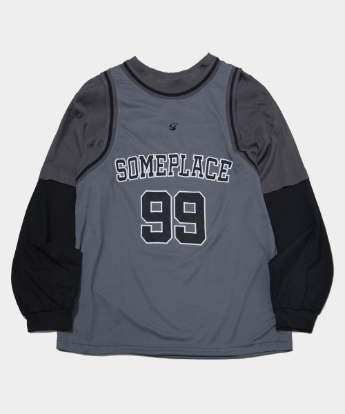SOME PLACE(サムプレイス)の「99 グラフィックロゴ コットン配色 オーバーサイズ ジャージ ユニフォーム_2COLOR(Tシャツ/カットソー・レディース・ブラック/チャコール・FREE)」の6枚目の写真