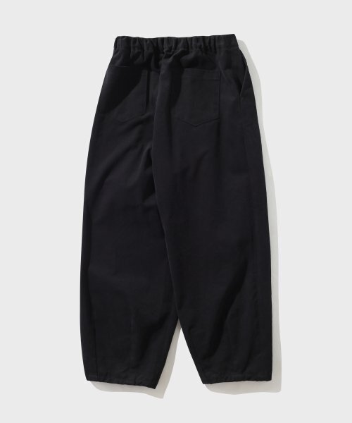URBANSTOFF（アーバンストッフ）の「ストラクチャードロングバルーンパンツ（ブラック）（その他パンツ・レディース・その他・MEDIUM/LARGE）」の4枚目の写真