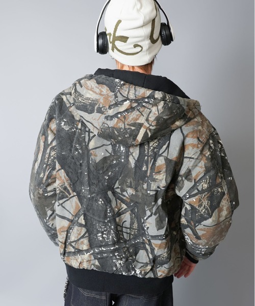TANGRAM カモフラージュ ジャケット　アプリ限定 短丈】中綿カモフラージュ柄アクティブジャケット/ダブルジップ/リアル