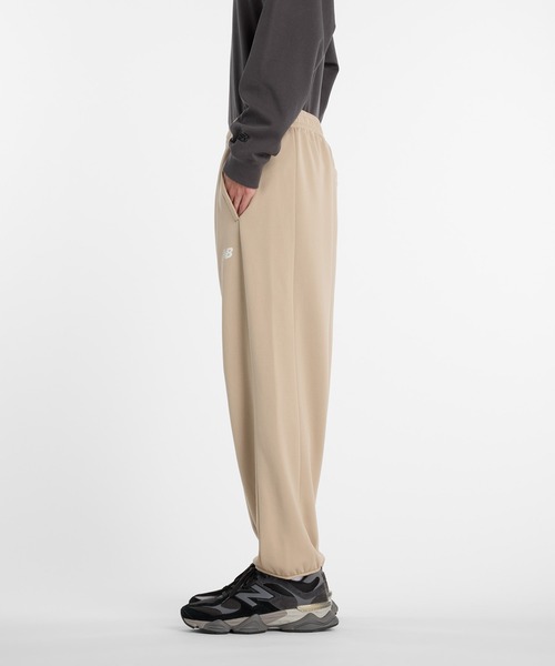 NEW BALANCE(ニューバランス)の「ニットトラックパンツ(ストレート)(スウェットパンツ・メンズ・ベージュ/ネイビー/ブラック・SMALL/MEDIUM/LARGE/X-LARGE/XX-LARGE)」の9枚目の写真