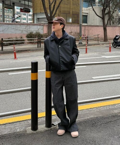EXCONTAINER(エックスコンテナ)の「ピンストライプワイドデニムパンツ(ブラック)(デニムパンツ・メンズ・その他・MEDIUM/LARGE/X-LARGE/SMALL)」の3枚目の写真