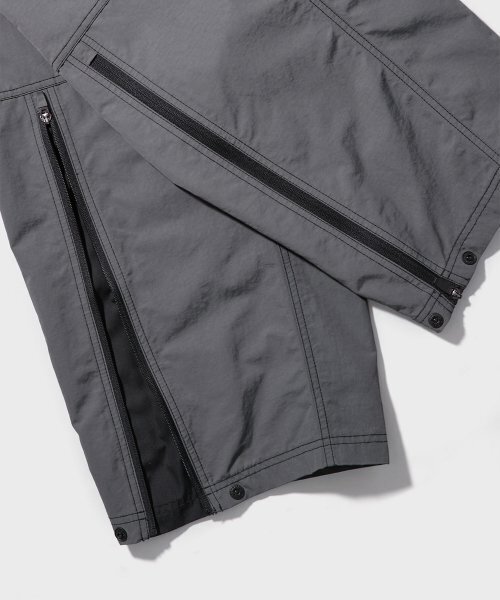 WMC(ダブリューエムシー)の「リップストップジッパーカーゴパンツ_CHARCOAL GREY(スウェットパンツ・レディース・ダークグレー・30(M)/32(L))」の8枚目の写真