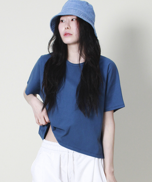 DEMARC(ドゥマーク)の「ソリッドセミクロップフレンチハーフスリーブTシャツブルー(Tシャツ/カットソー・レディース・その他・LARGE/MEDIUM)」の3枚目の写真