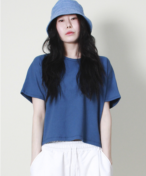 DEMARC(ドゥマーク)の「ソリッドセミクロップフレンチハーフスリーブTシャツブルー(Tシャツ/カットソー・レディース・その他・LARGE/MEDIUM)」の5枚目の写真