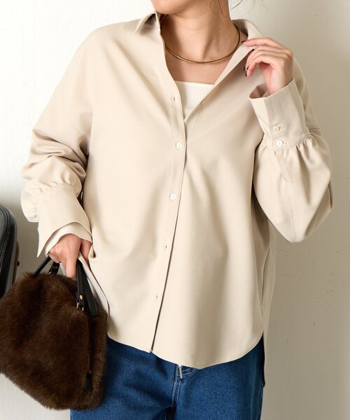 Jena espace merveilleux(ジェナ エスパスメルヴェイユ)の「【春まで着れる】バックダブルタックシャツ(シャツ/ブラウス・レディース・イエロー/オフホワイト/ベージュ・FREE)」の14枚目の写真