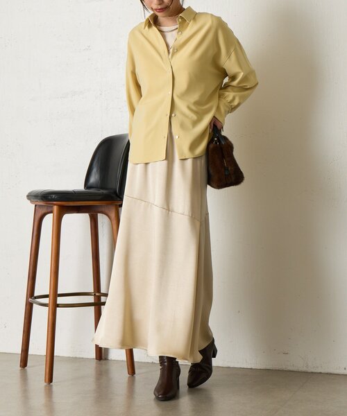 Jena espace merveilleux(ジェナ エスパスメルヴェイユ)の「【春まで着れる】バックダブルタックシャツ(シャツ/ブラウス・レディース・イエロー/オフホワイト/ベージュ・FREE)」の10枚目の写真