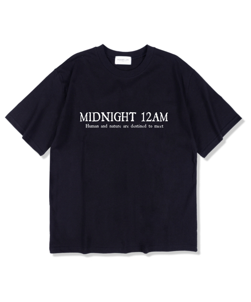 MIDNIGHT12AM(ミッドナイト12エーエム)の「ベーシックロゴ 半袖Tシャツ ネイビー(Tシャツ/カットソー・メンズ・その他・LARGE/X-LARGE/XX-LARGE)」の1枚目の写真