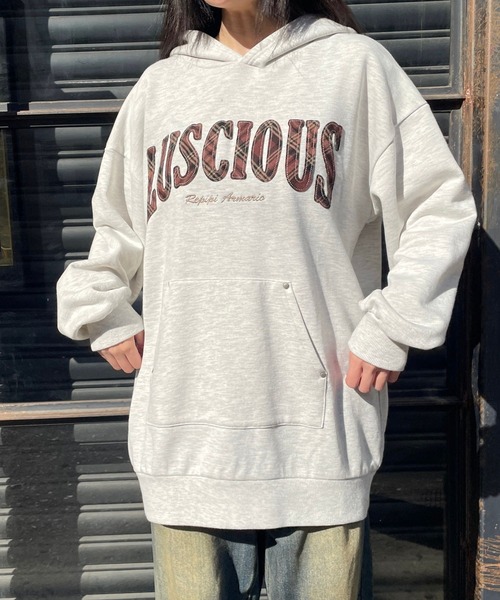 repipi armario（レピピ アルマリオ）の「ワッペンフーディミニワンピ―ス（ワンピース・キッズ・ブラック/グレー/オートミール・SMALL/MEDIUM/LARGE）」の7枚目の写真