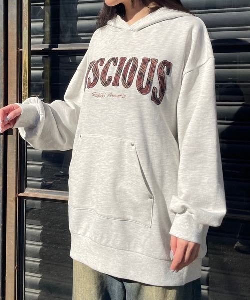 repipi armario（レピピ アルマリオ）の「ワッペンフーディミニワンピ―ス（ワンピース・キッズ・ブラック/グレー/オートミール・SMALL/MEDIUM/LARGE）」の11枚目の写真