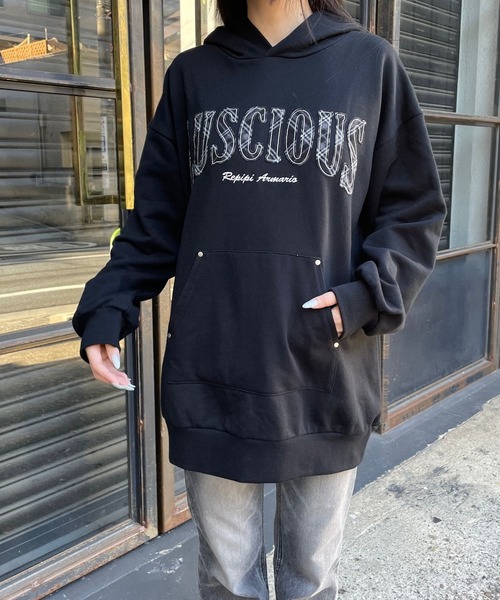 repipi armario（レピピ アルマリオ）の「ワッペンフーディミニワンピ―ス（ワンピース・キッズ・ブラック/グレー/オートミール・SMALL/MEDIUM/LARGE）」の14枚目の写真