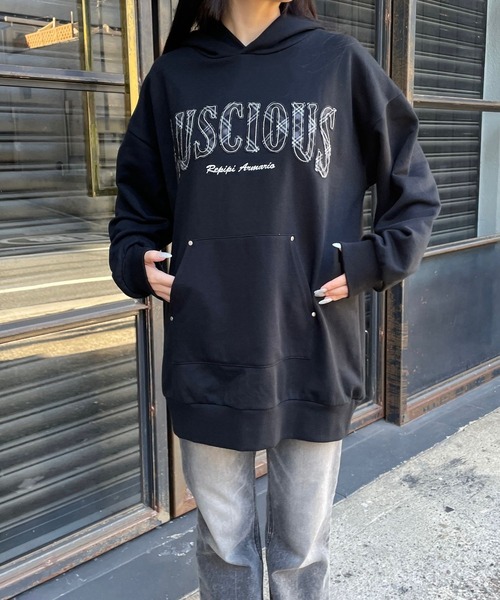 repipi armario（レピピ アルマリオ）の「ワッペンフーディミニワンピ―ス（ワンピース・キッズ・ブラック/グレー/オートミール・SMALL/MEDIUM/LARGE）」の15枚目の写真