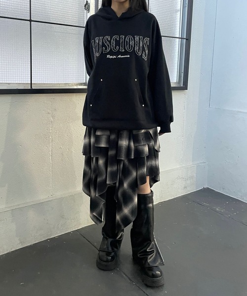 repipi armario（レピピ アルマリオ）の「ワッペンフーディミニワンピ―ス（ワンピース・キッズ・ブラック/グレー/オートミール・SMALL/MEDIUM/LARGE）」の16枚目の写真