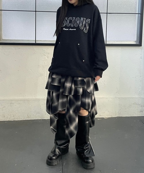 repipi armario（レピピ アルマリオ）の「ワッペンフーディミニワンピ―ス（ワンピース・キッズ・ブラック/グレー/オートミール・SMALL/MEDIUM/LARGE）」の19枚目の写真