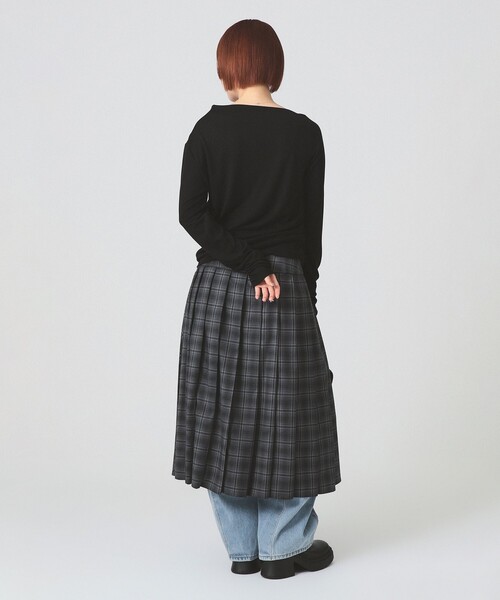 Ray BEAMS（レイビームス）の「【4/2値下げ】アシメ ネック ドレープ（Tシャツ/カットソー・レディース・ブラック/ピンク/ホワイト・ONE SIZE）」の12枚目の写真
