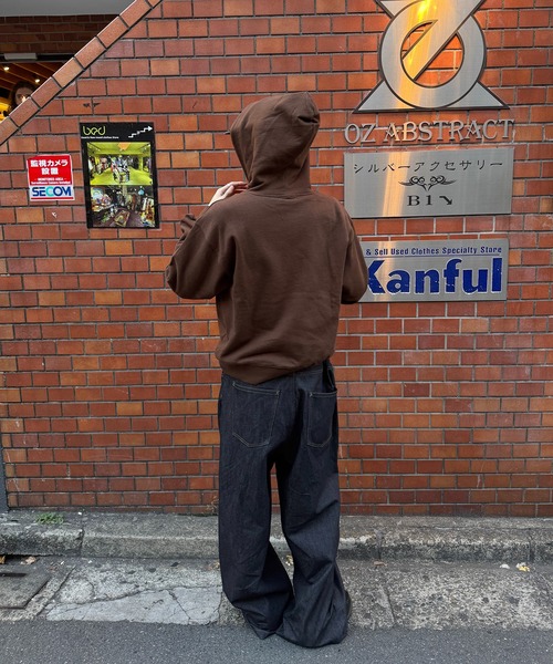 kutir(クティール)の「ASSORT HENLEY NECK EYELET DESIGN PARKA/アソートヘンリーネックハトメデザインパーカー(パーカー・メンズ・ブラック/杢グレー/ネイビー/ブラウン・LARGE/MEDIUM)」の9枚目の写真