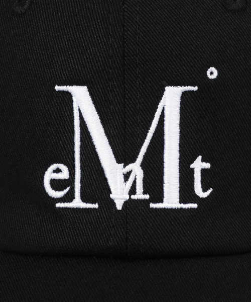 MUCENT(ムセント)の「A'GEM/9 × .kom 『MUCENT/ムセント』SIGNATURE EARFLAP BALL CAPシグネチャーイヤーフラップボールキャップ(キャップ・レディース・ブラック・FREE)」の8枚目の写真