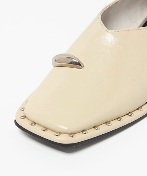 SY UNITED ARROWS(シーユナイテッドアローズ)の「<SY>サムリングスクエア フラット15↑(パンプス・レディース・シルバー/ブラック/ケリーグリーン/ベージュ・25cm/24.5cm/24cm/23.5cm/23cm/22.5cm/22cm)」の17枚目の写真
