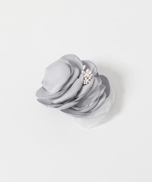 URBAN RESEARCH DOORS（アーバンリサーチドアーズ）の「ニュアンスフラワーコサージュ（ブローチ/コサージュ・レディース・ライトグレー/アイボリー・ONE）」の7枚目の写真