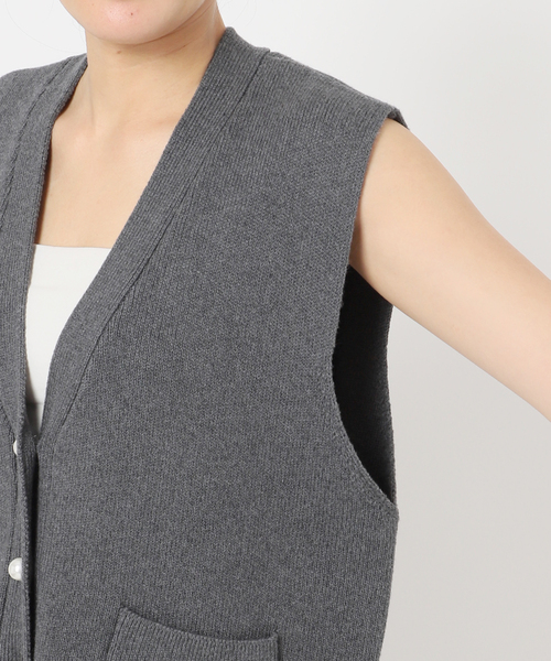 SLOBE IENA(スローブイエナ)の「《WEB限定/追加2》パールニットベスト(ベスト・レディース・ブラック/チャコールグレー・FREE)」の13枚目の写真