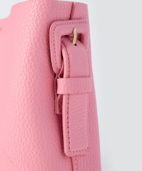 PELLICO（ペリーコ）の「ANELLI TURNLOCK MINI バッグ PINK（ショルダーバッグ・レディース・ピンク・FREE）」の5枚目の写真
