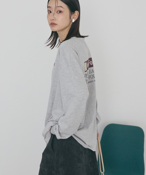 AMERICAN HOLIC(アメリカンホリック)の「カンパニーロゴ風ロングTシャツ(Tシャツ/カットソー・レディース・グレー/オフホワイト・FREE)」の11枚目の写真