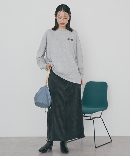AMERICAN HOLIC(アメリカンホリック)の「カンパニーロゴ風ロングTシャツ(Tシャツ/カットソー・レディース・グレー/オフホワイト・FREE)」の14枚目の写真