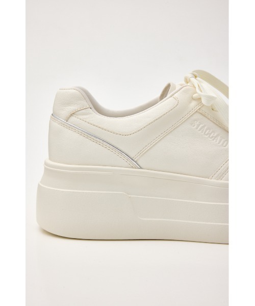 STACCATO(スタッカート)の「プラットフォームラインスニーカー(スニーカー・レディース・ホワイト・22.5cm/23.0cm/23.5cm/24.0cm/24.5cm)」の6枚目の写真