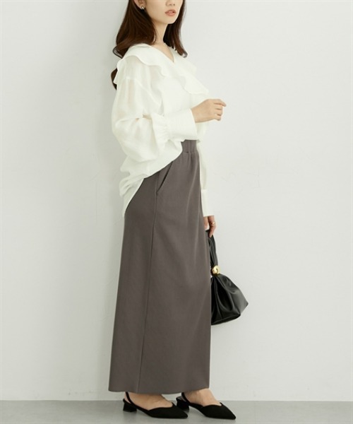 nissen（ニッセン）の「フリルカラーオーバーブラウス（シャツ/ブラウス・レディース・オフホワイト/サックスブルー/ブラック・M/L/LL）」の10枚目の写真