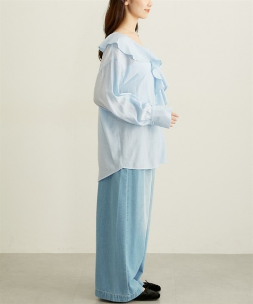 nissen（ニッセン）の「フリルカラーオーバーブラウス（シャツ/ブラウス・レディース・オフホワイト/サックスブルー/ブラック・M/L/LL）」の18枚目の写真