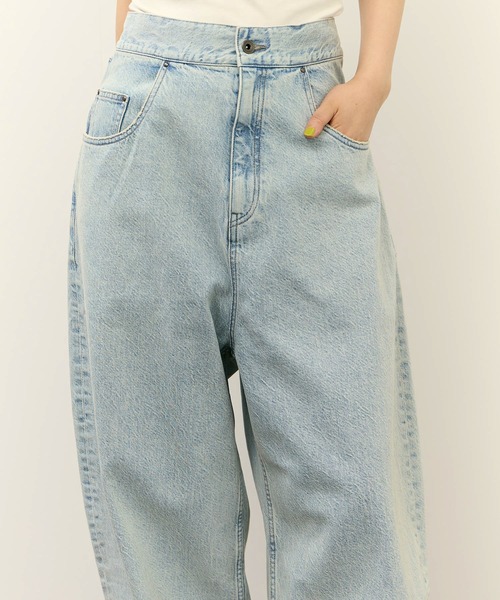 ADAM ET ROPE'（アダムエロペ）の「ロングタブベルトデニム（デニムパンツ・レディース・ブルー系その他4/サックスブルー・34/36/38）」の6枚目の写真