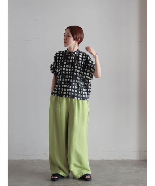 FIL DE FER（フィルデフェール）の「【予約】ウィンドウプリント　ショートブラウス（シャツ/ブラウス・レディース・ブラック・FREE）」の17枚目の写真