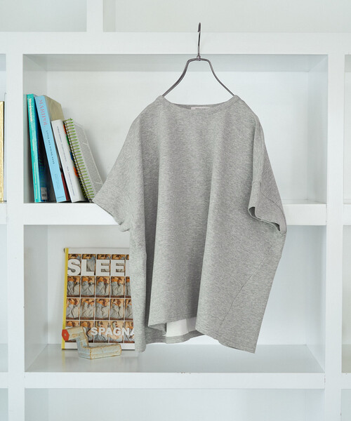 FREAK'S STORE(フリークスストア)の「限定展開 <接触冷感・セットアップ対応>クールタッチ ポンチ ドルマンスリーブ 半袖 トップス(Tシャツ/カットソー・レディース・ナチュラル/杢グレー/ブラック/ベージュ/オレンジ/ネイビー/ホワイト・フリ-)」の4枚目の写真