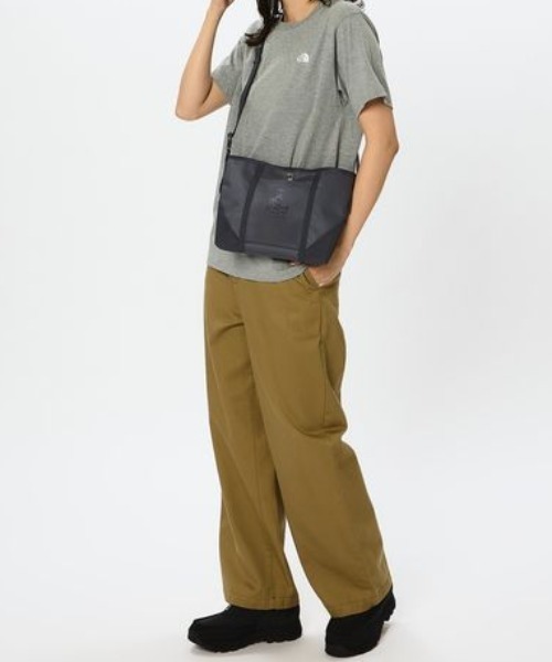 THE NORTH FACE(ザノースフェイス)の「THE NORTH FACE/ザ・ノース・フェイス ショルダーバッグ BC SACOCHE NM82452(ショルダーバッグ・メンズ・ダークベージュ・FREE)」の6枚目の写真