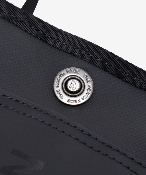 THE NORTH FACE(ザノースフェイス)の「THE NORTH FACE/ザ・ノース・フェイス ショルダーバッグ BC SACOCHE NM82452(ショルダーバッグ・メンズ・ダークベージュ・FREE)」の11枚目の写真