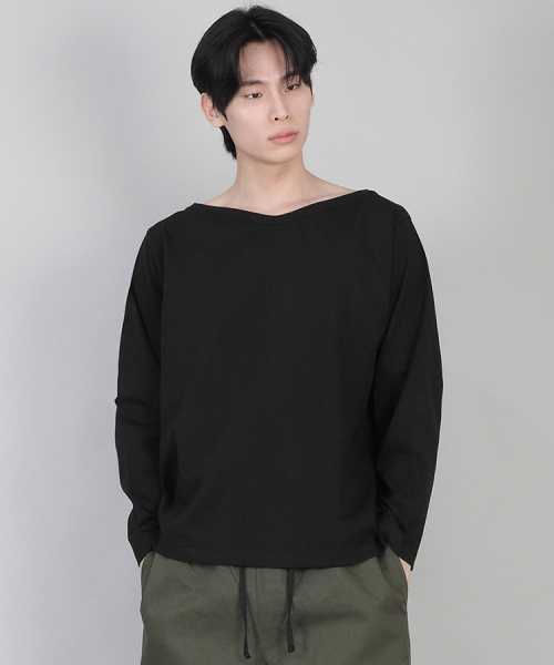 SAINTCREW（セントクルー）の「無地ボートネック長袖Tシャツ RBL-878 ブラック（Tシャツ/カットソー・メンズ・その他・LARGE/MEDIUM/SMALL/X-LARGE/XXXX-LARGE/XX-LARGE/XXX-LARGE）」の4枚目の写真