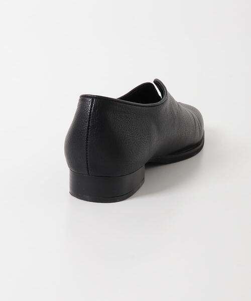 SENSE OF PLACE by URBAN RESEARCH（センスオブプレイスバイアーバンリサーチ）の「センタースリットスリッポンシューズ（スリッポン・メンズ・ブラック・26.5/27.5）」の9枚目の写真