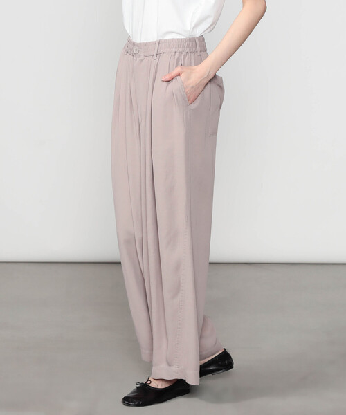 UNFIL（アンフィル）の「UNFIL | レーヨンギャバジン ワイドイージーパンツ WOMEN（その他パンツ・レディース・ブラック系その他/ベージュ系その他・0）」の5枚目の写真