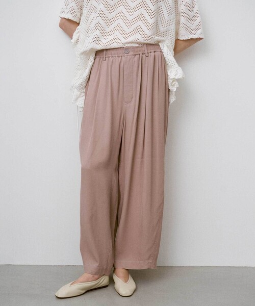 UNFIL（アンフィル）の「UNFIL | レーヨンギャバジン ワイドイージーパンツ WOMEN（その他パンツ・レディース・ブラック系その他/ベージュ系その他・0）」の8枚目の写真