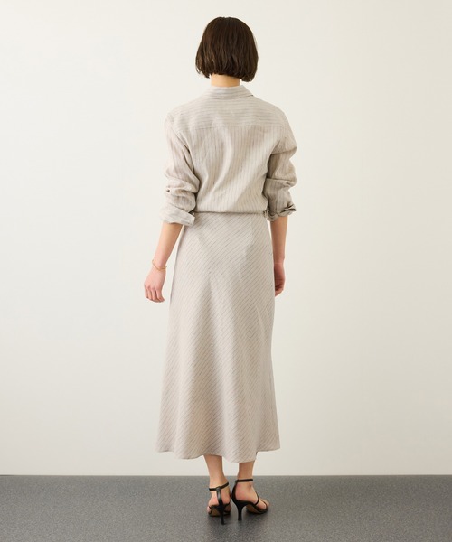 ROPE'（ロペ）の「リネンシルクコットンマーメイドスカート(無地＆ストライス)/イージーケア・セットアップ対応（スカート・レディース・ラベンダー/ベージュ・36/38）」の10枚目の写真