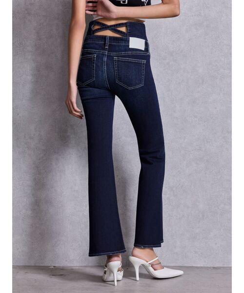 GYDA（ジェイダ）の「ハイウエストBACKクロスダメージフレアデニムパンツ（デニムパンツ・レディース・ライトブルー/ブラック/インディゴブルー・SMALL/X-SMALL/MEDIUM）」の21枚目の写真