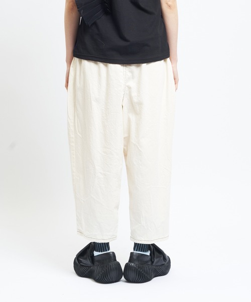 gomme(ゴム)の「ギャザーポケットデニム(デニムパンツ・レディース・インディゴブルー/アイボリー/ブラック・MEDIUM)」の8枚目の写真