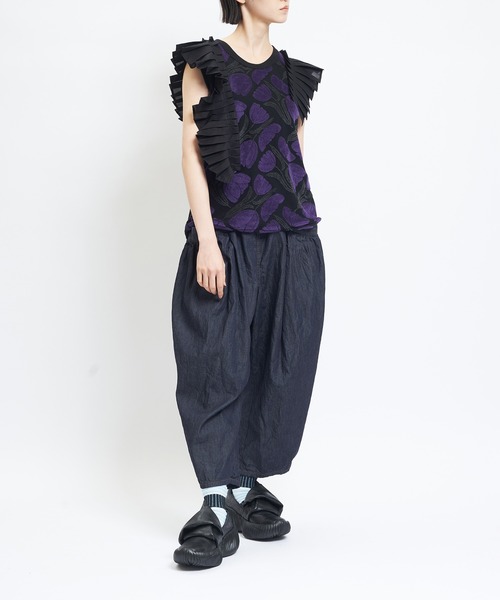 gomme(ゴム)の「ギャザーポケットデニム(デニムパンツ・レディース・インディゴブルー/アイボリー/ブラック・MEDIUM)」の11枚目の写真